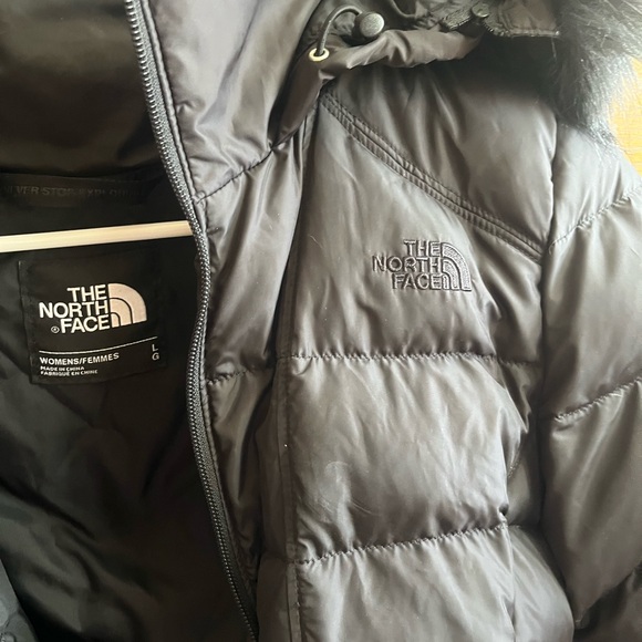 Women's Black Puffer Jacket with Faux Fur Hood - Picture 3 of 4